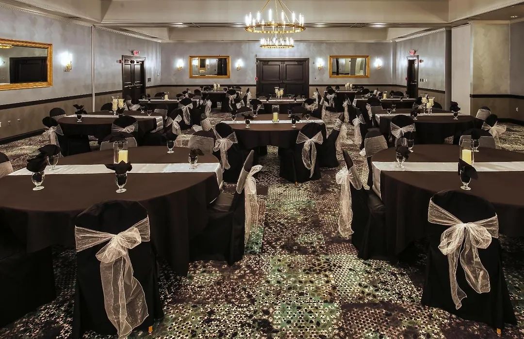 Lakeside Hotel Casino, A Travelodge By Wyndham-1